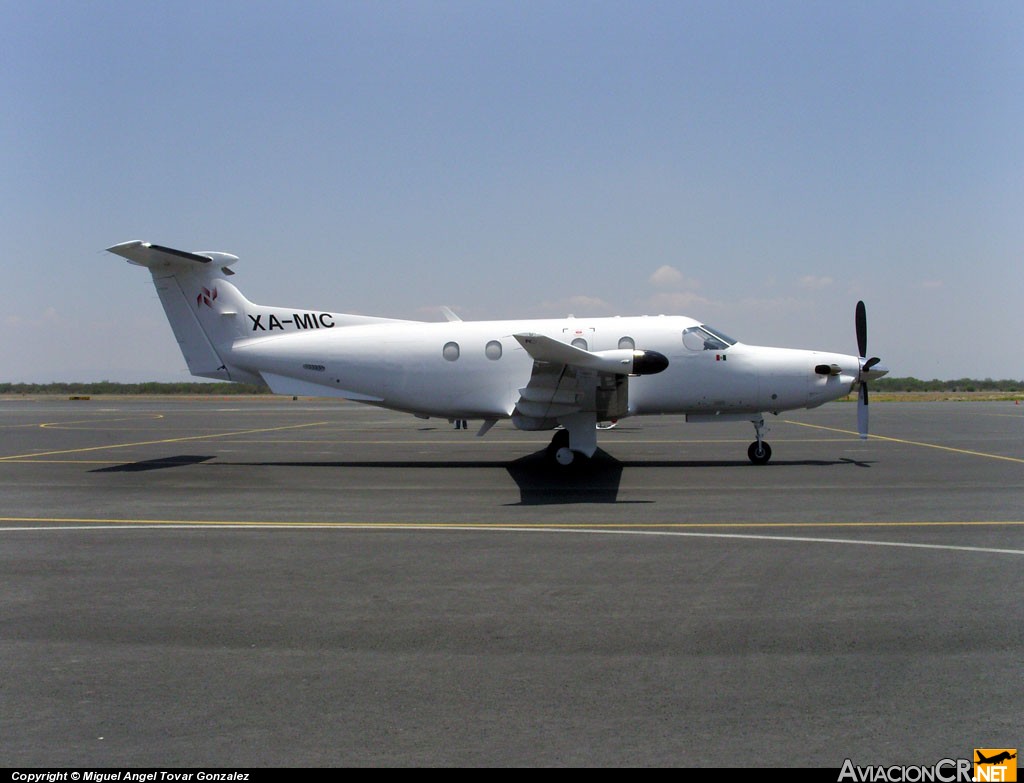 XA-MIC - Pilatus PC-12 - Privado