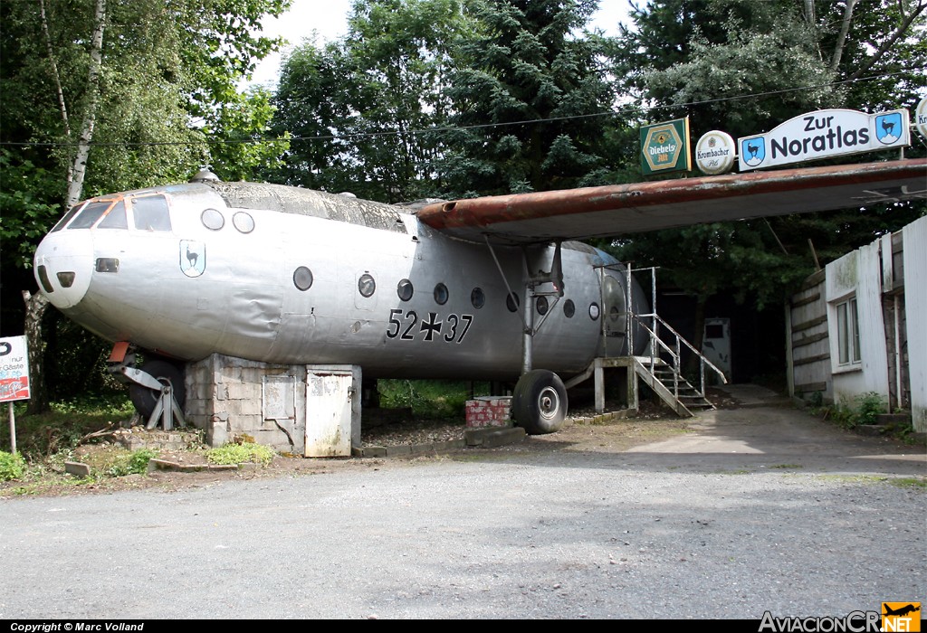 52+37 - Nord N-2501/2502/2504 Noratlas (Genérico) - Luftwaffe