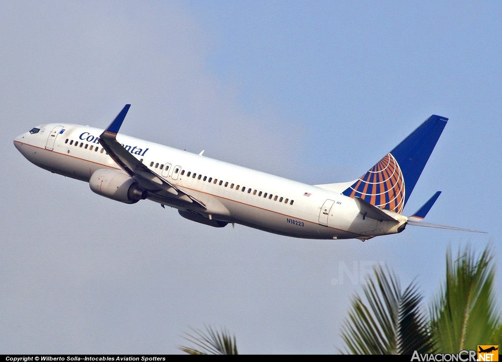 N18223 - Boeing 737-824 - Continental Airlines