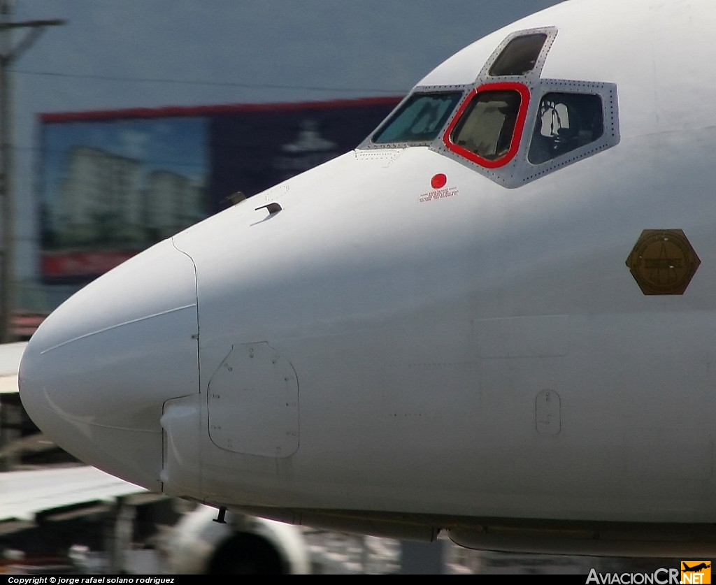 N661AV - Douglas DC-8-63(F) - Arrow Air