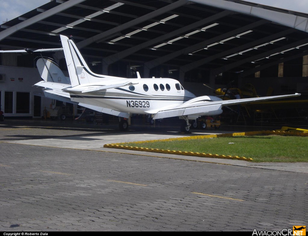 N36929 - Beechcraft C90B King Air - Desconocida