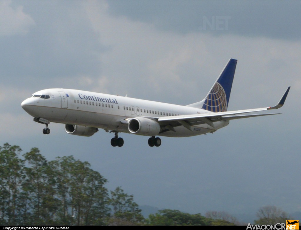 N12218 - Boeing 737-824 - Continental Airlines