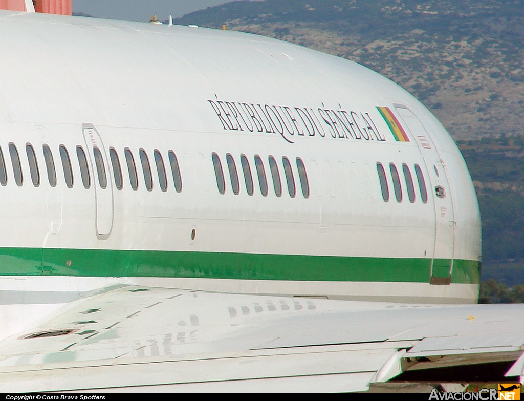 6V-AEF - Boeing 727-2M1/Adv - República de Senegal