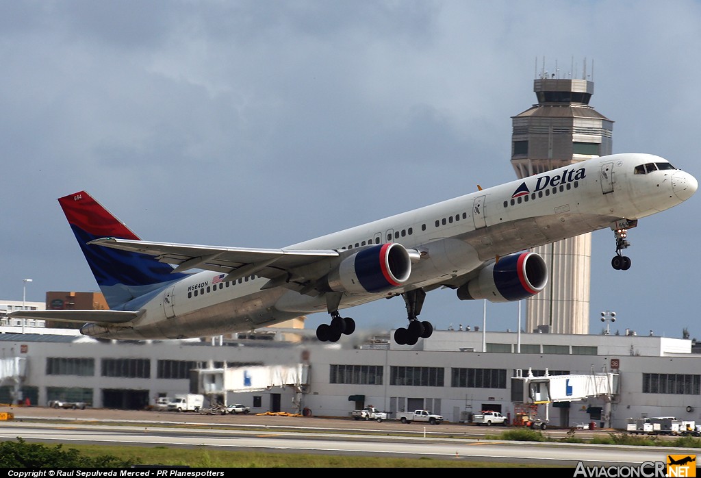 N664DN - Boeing 757-232 - Delta Airlines