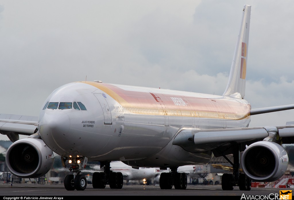 EC-IOB - Airbus A340-642 - Iberia