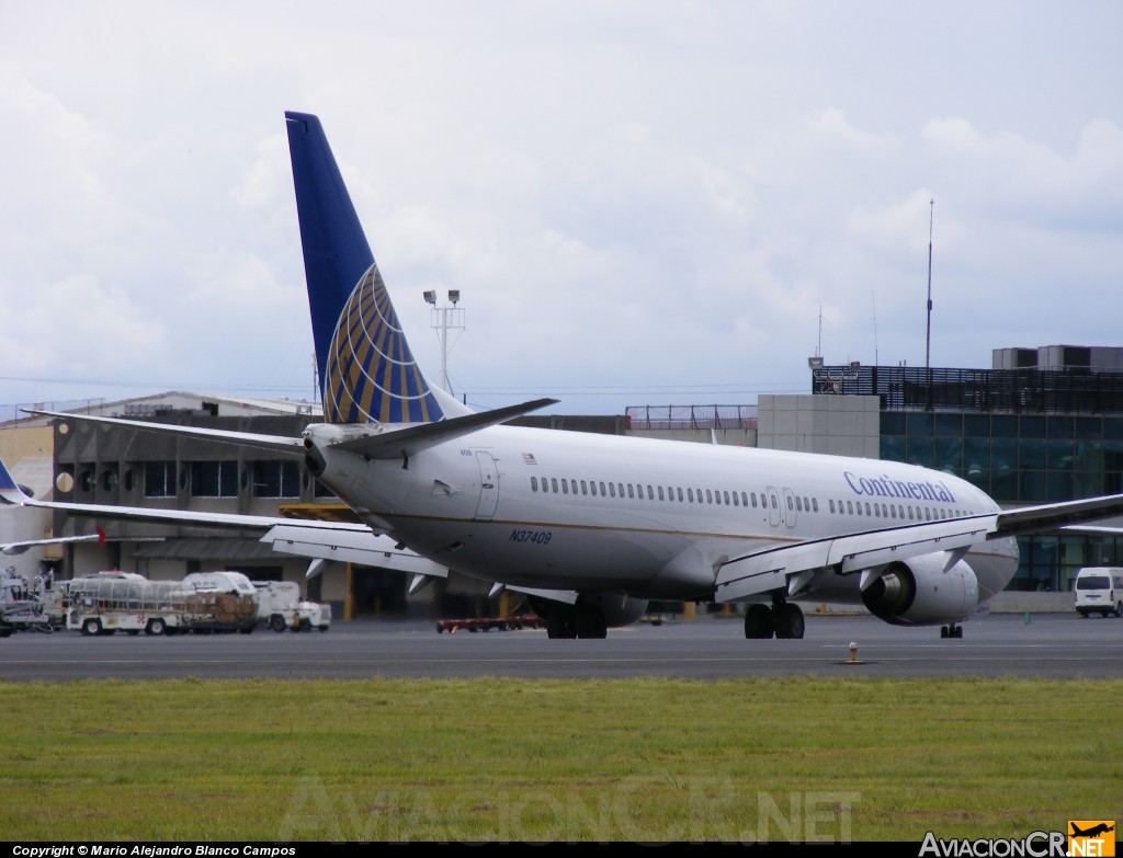 N37409 - Boeing 737-924 - Continental Airlines