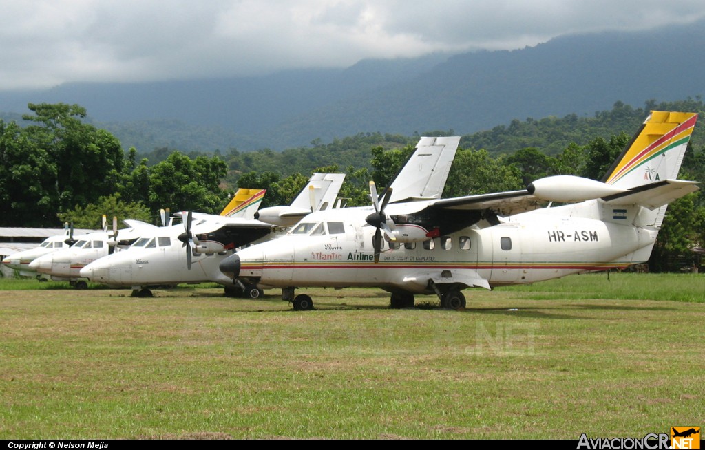 HR-ASM - Let L-410UVP-E Turbolet - Atlantic Airlines de Honduras.