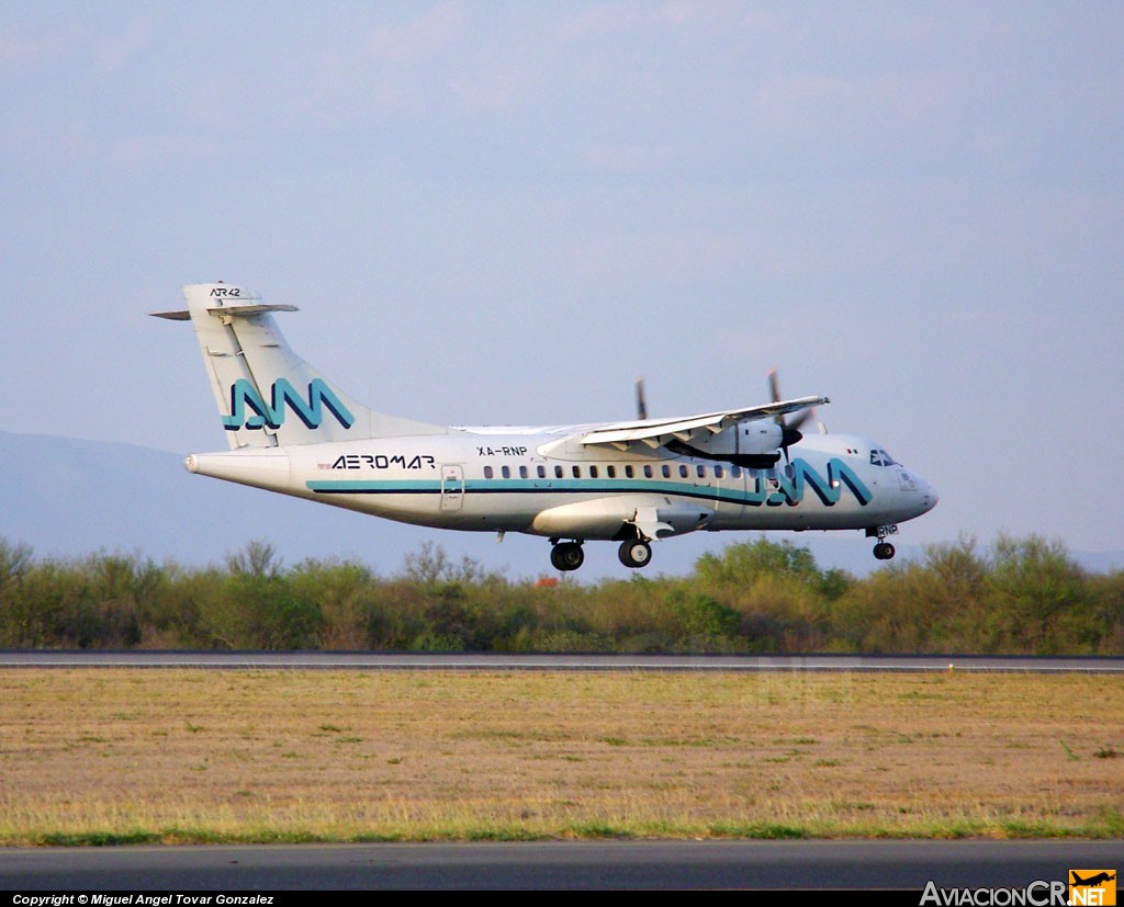 XA-RNP - ATR 42-320 - Aeromar