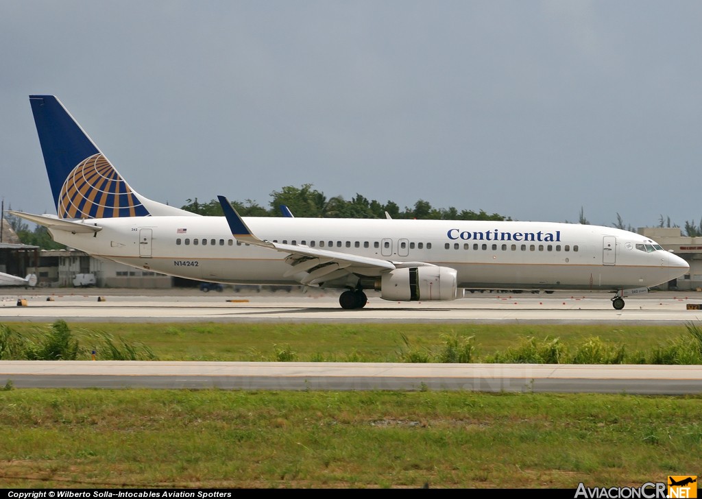 N14242 - Boeing 737-824 - Continental Airlines