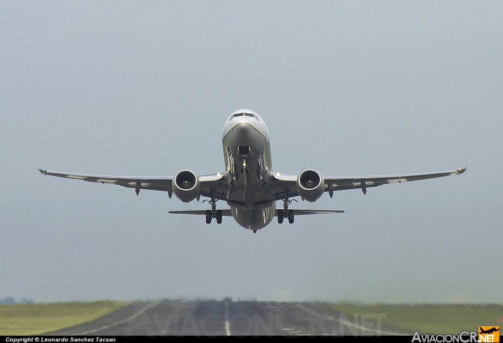 N78511 - Boeing 737-824 - Continental Airlines