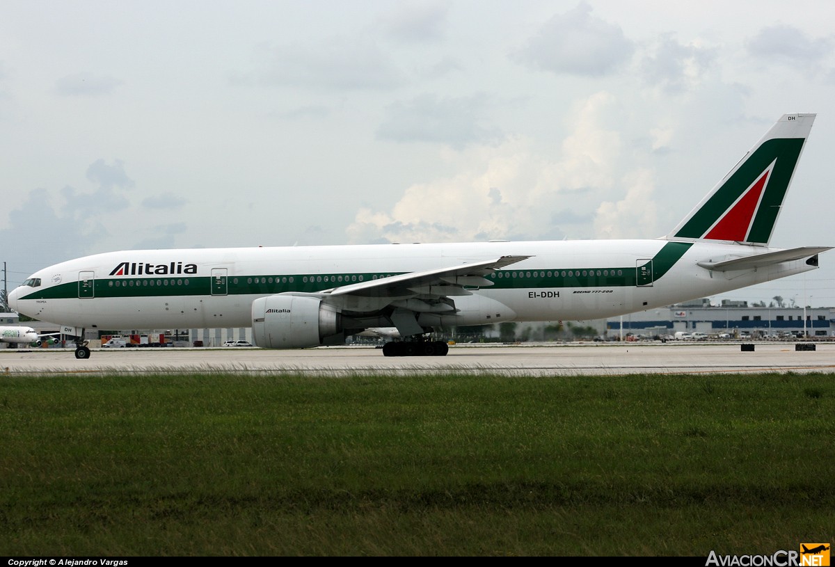 EI-DDH - Boeing 777-243/ER - Alitalia