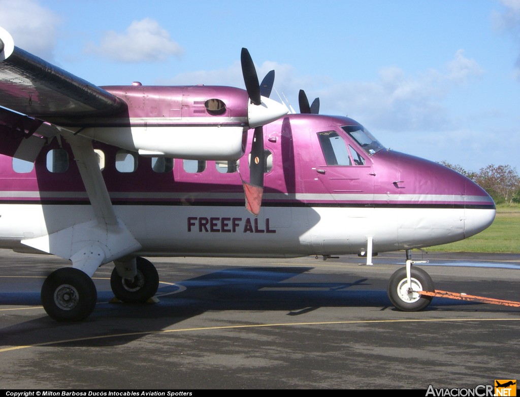 N166DH - De Havilland Canada DHC-6-100 Twin Otter - Freefall Express