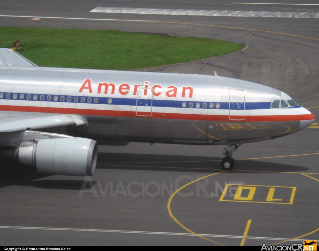 N7062A - Airbus A300B4-605R - American Airlines