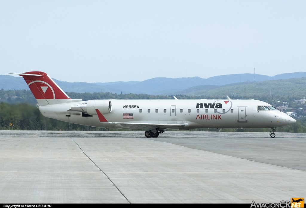 N8855A - Canadair CL-600-2B19 Regional Jet CRJ-200 - Northwest Jet Airlink