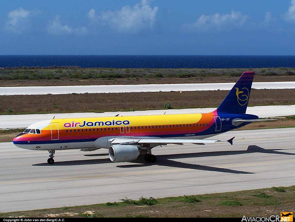 6Y-JAF - Airbus A320-214 - Air Jamaica
