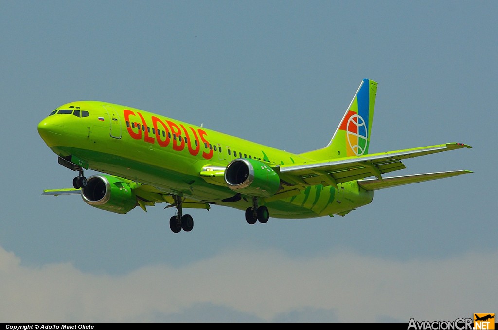 VP-BTH - Boeing 737-42C - Globus