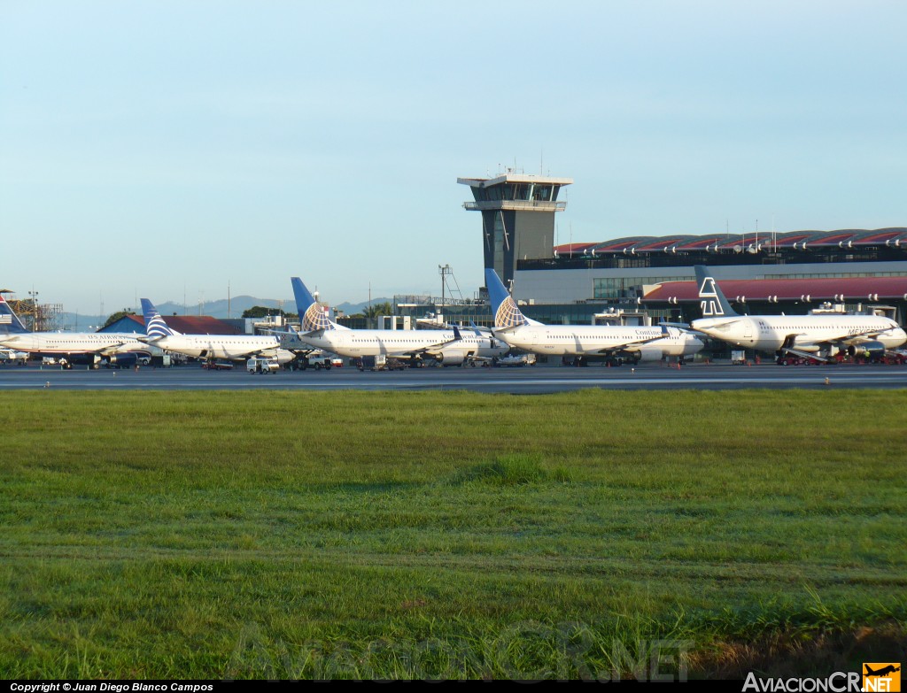 XA-UCZ - Airbus A320-231 - Mexicana