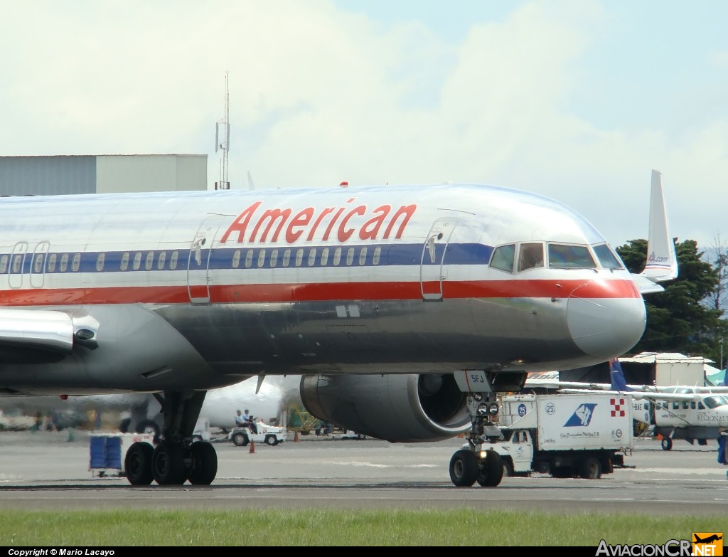 N199AN - Boeing 757-223 - American Airlines