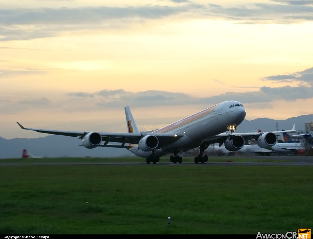 EC-JCY - Airbus A340-642 - Iberia