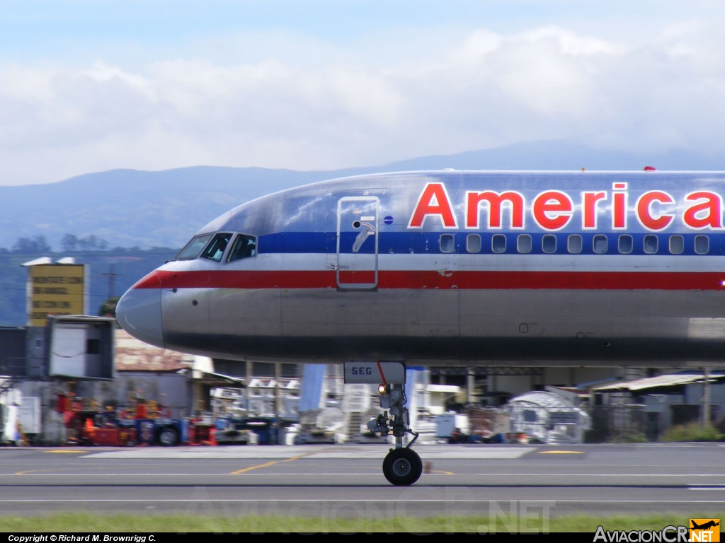 N675AN - Boeing 757-223 - American Airlines