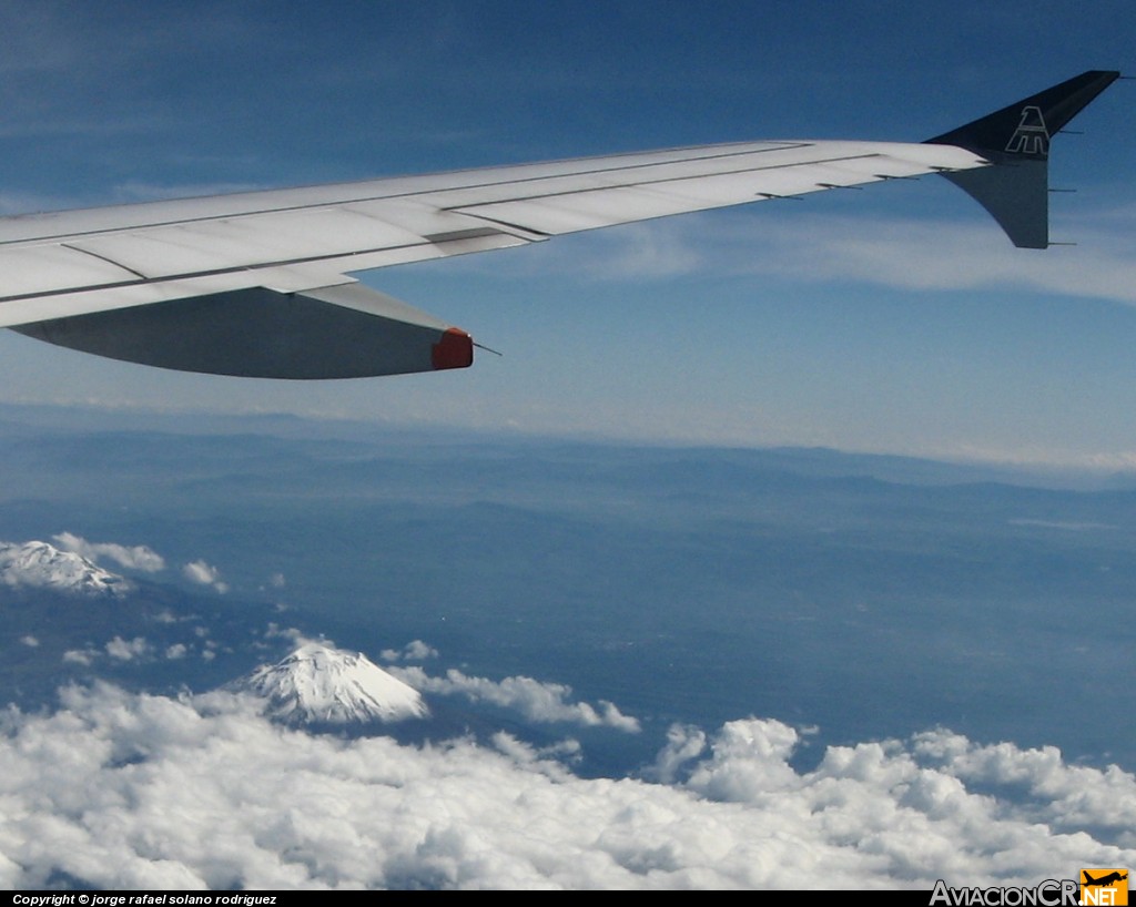 N213MX - Airbus A320-214 - Mexicana