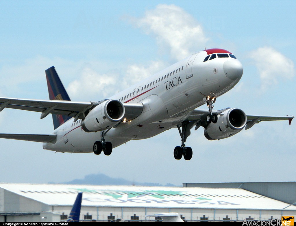 N496TA - Airbus A320-233 - TACA
