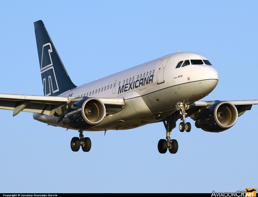 XA-UBQ - Airbus A318-111 - Mexicana
