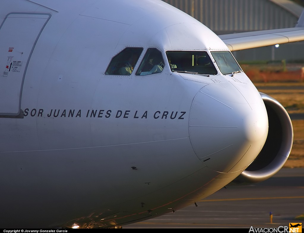 EC-HDQ - Airbus A340-313X - Iberia