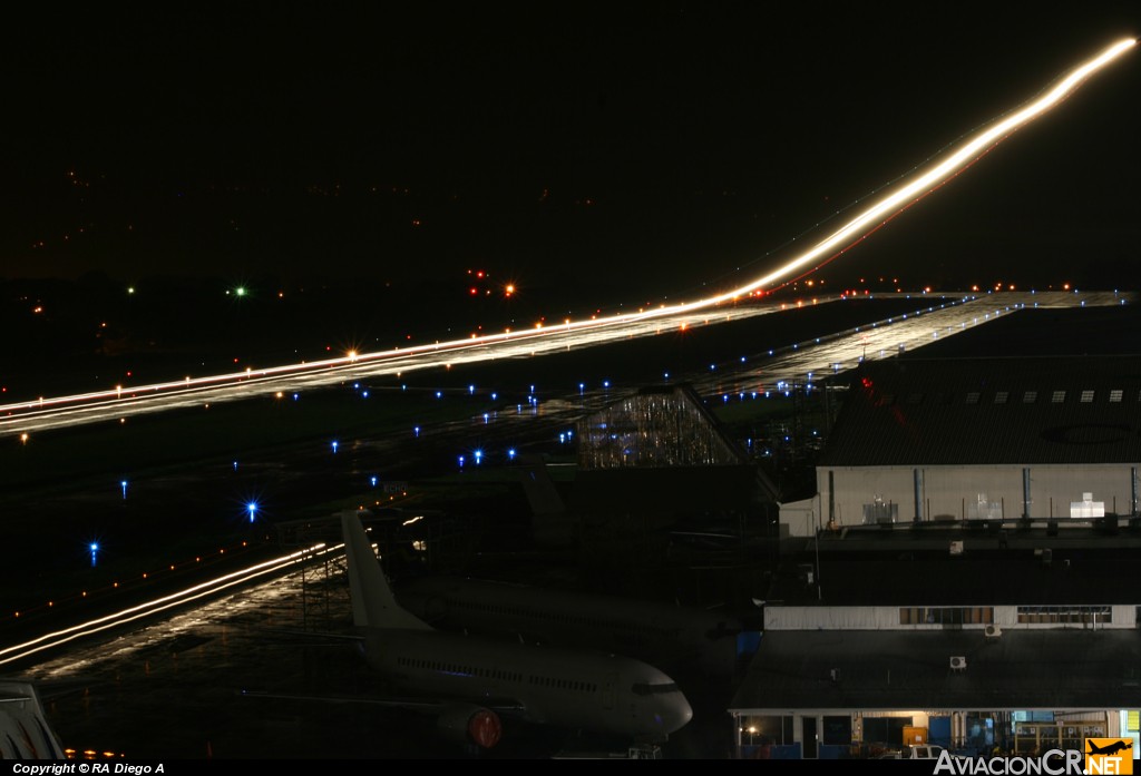 N939AN - Boeing 737-823 - American Airlines