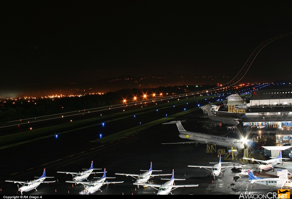 MROC - Aeropuerto - Pista de aterrizaje