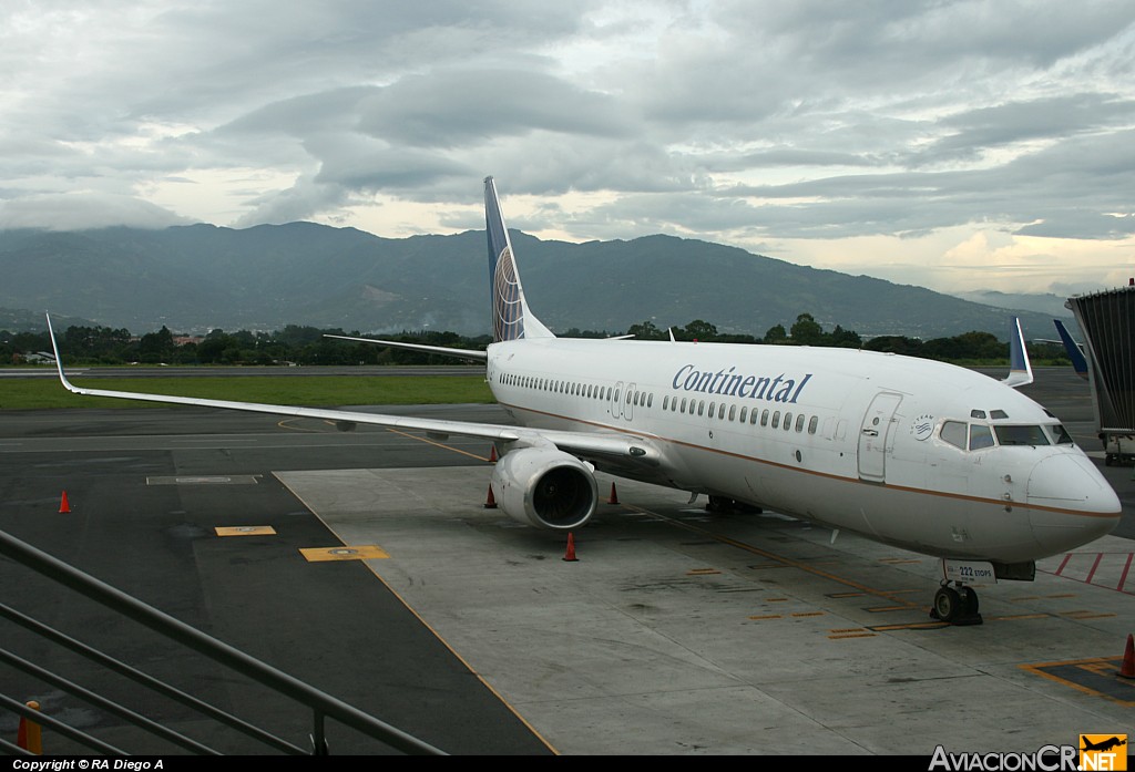 N34222 - Boeing 737-824 - Continental Airlines