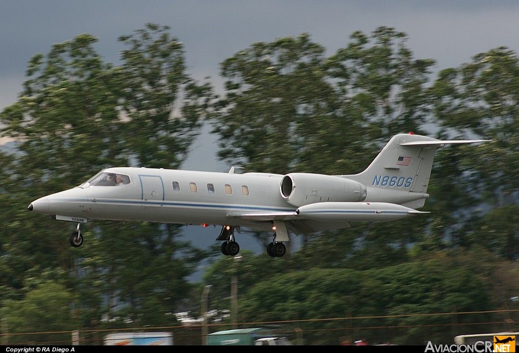 N680S - Learjet 35A - Privado
