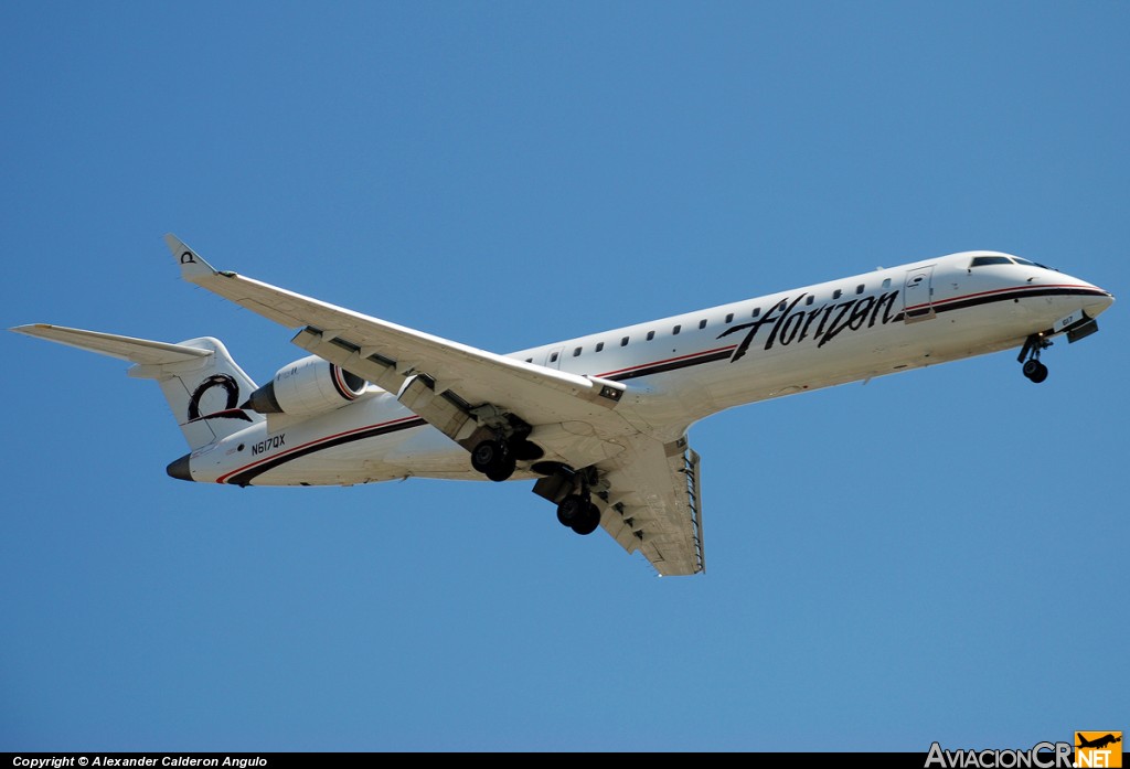 N617QX - Canadair CL-600-2C10 Regional Jet CRJ-701 - Horizon Air