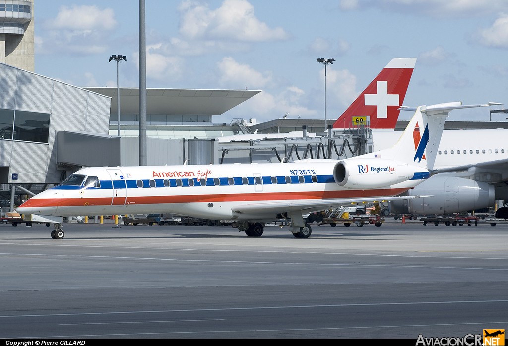 N735TS - Embraer ERJ-135LR - American Eagle