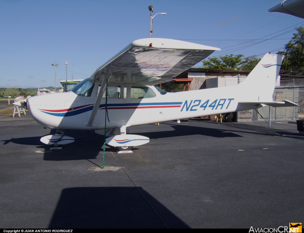 N244RT - Cessna 172M - Privado