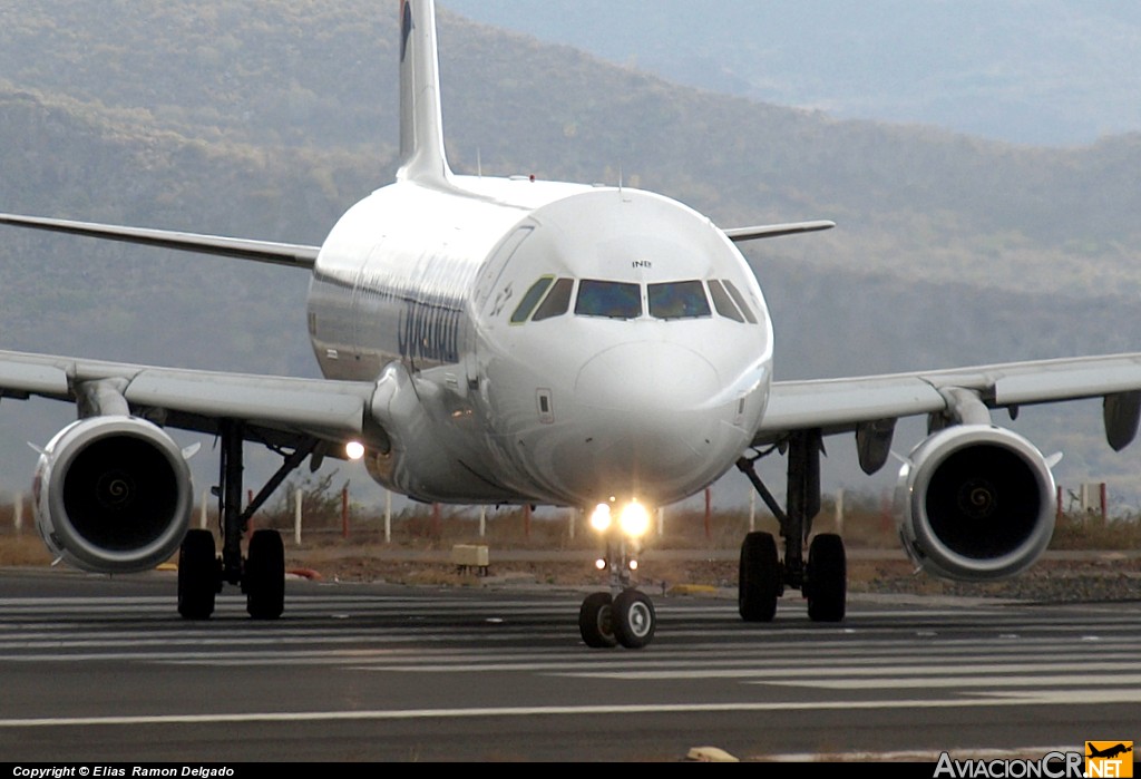 EC-INB - Airbus A321-231 - Spanair