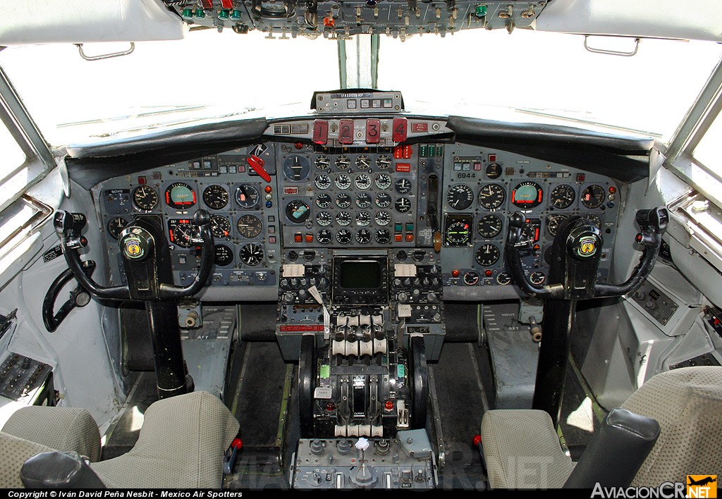 6944 - Boeing - Boeing KC-137A - Fuerza Aérea Venezolana