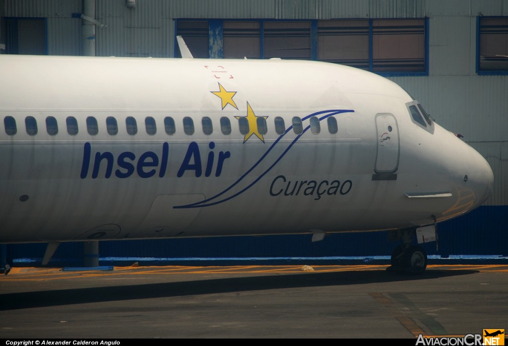 PJ-MDA - McDonnell Douglas MD-83 (DC-9-83) - Insel Air