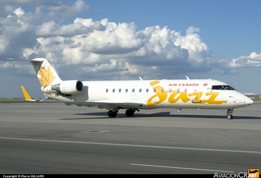 C-FSKM - Canadair CL-600-2B19 Regional Jet CRJ-200 - Jazz (Air Canada)