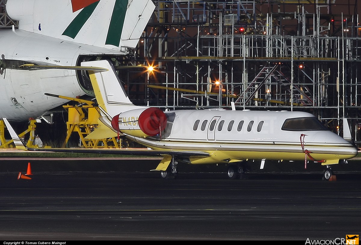 N4DA - Bombardier Learjet 45 - Privado