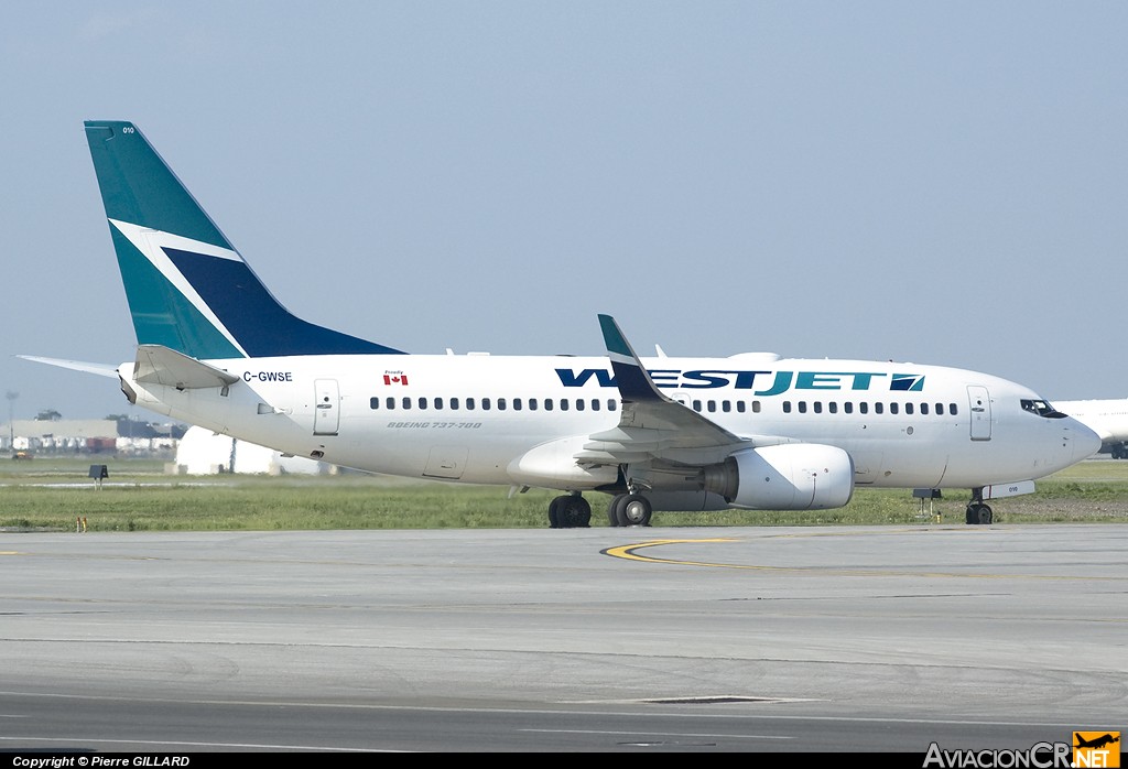 C-GWSE - Boeing 737-76N - Westjet