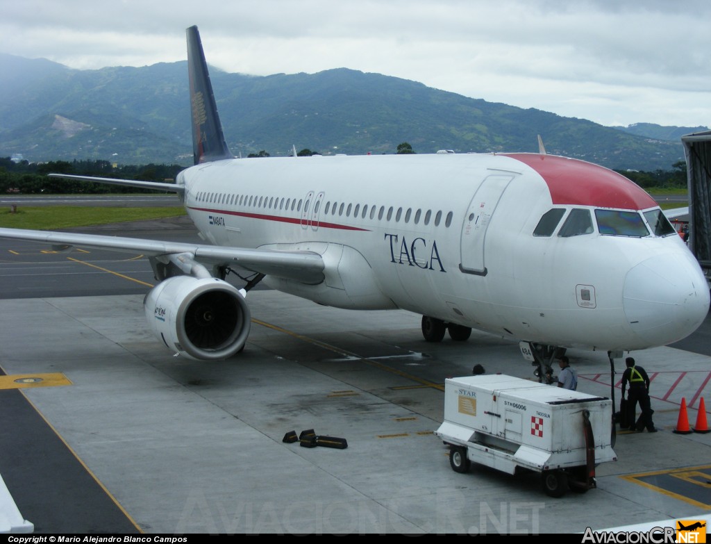 N484TA - Airbus A320-233 - TACA