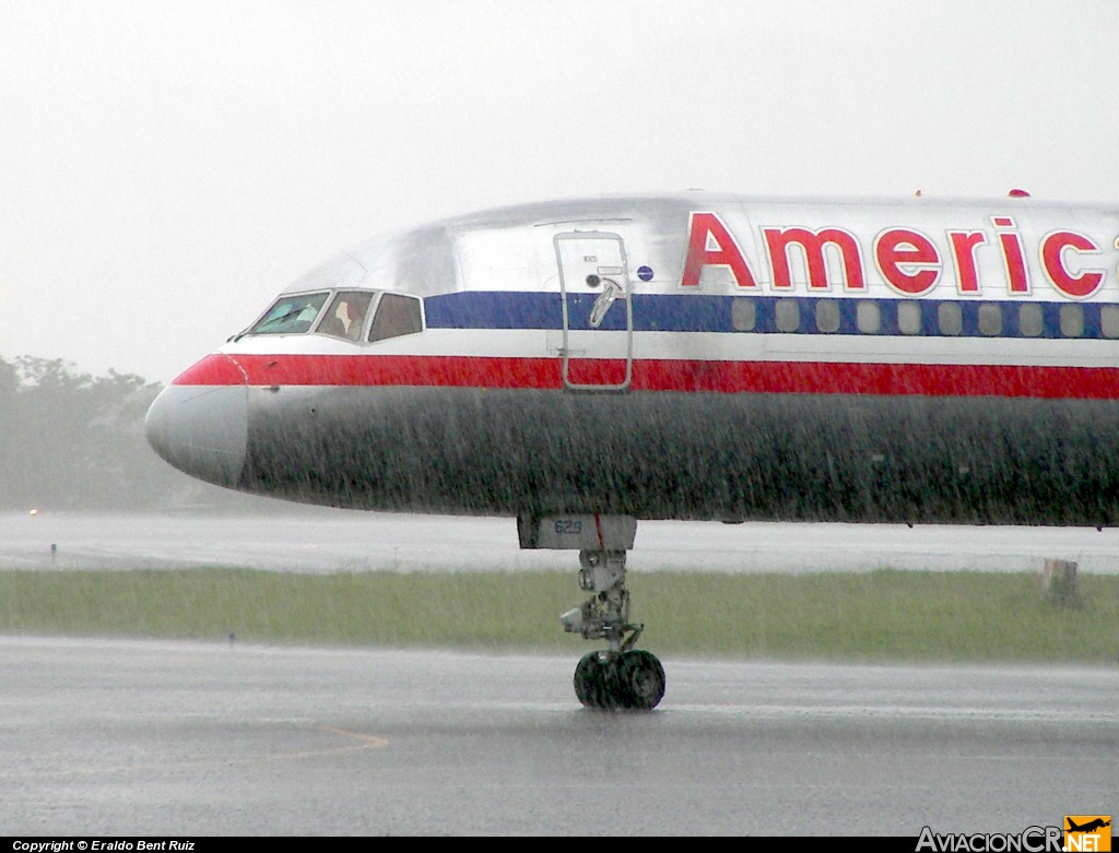 N629AA - Boeing 757-223 - American Airlines
