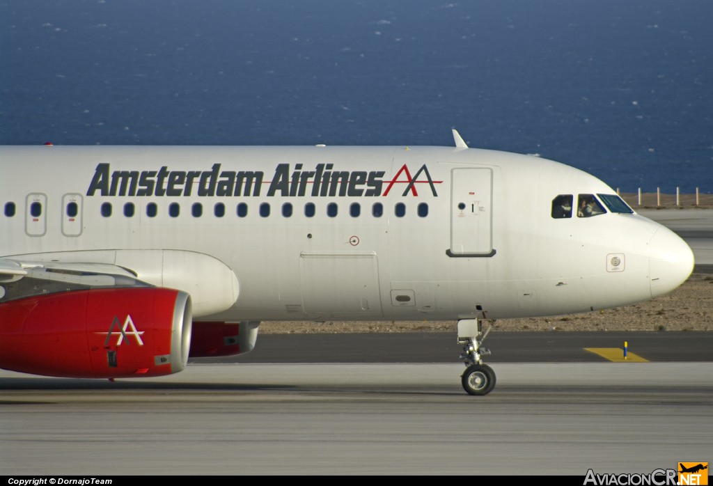 PH-AAX - Airbus A320-231 - Amsterdam Airlines