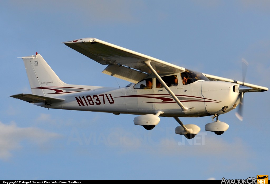 N1837U - Cessna 172S Skyhawk SP - Privado