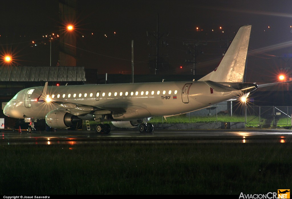 TI-BCF - Embraer 190-100IGW - TACA International Airlines
