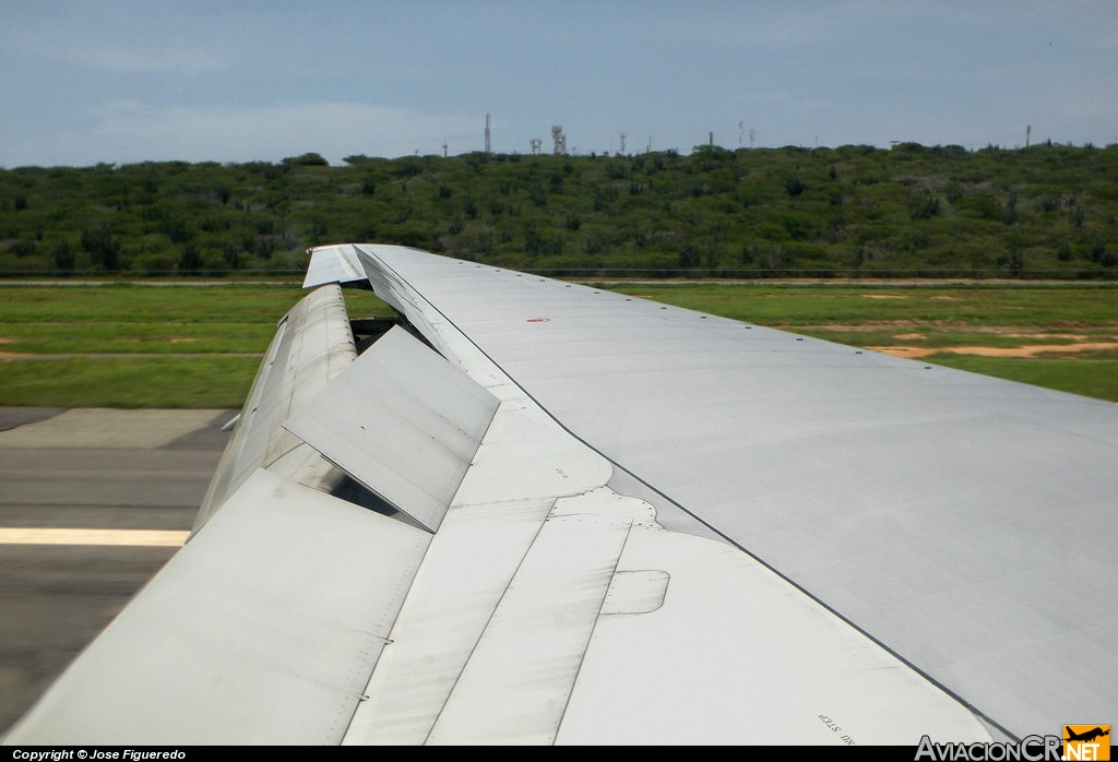 N642AA - Boeing 757-223 - American Airlines