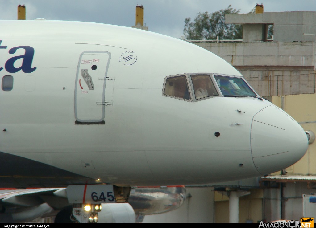 N645DL - Boeing 757-232 - Delta Airlines