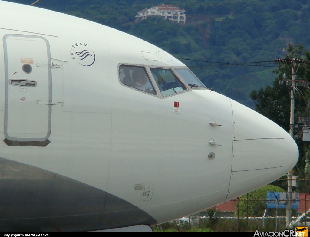 N394DA - Boeing 737-832 - Delta Air Lines