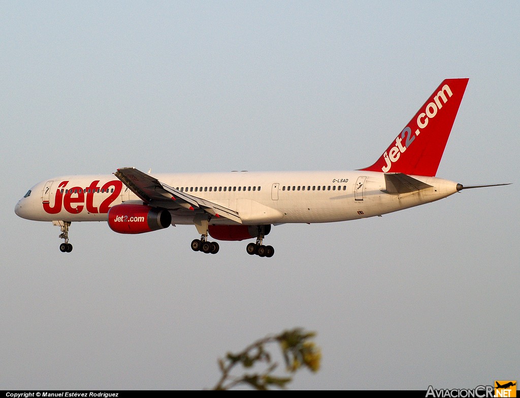 G-LSAD - Boeing 757-236 - Jet2.com